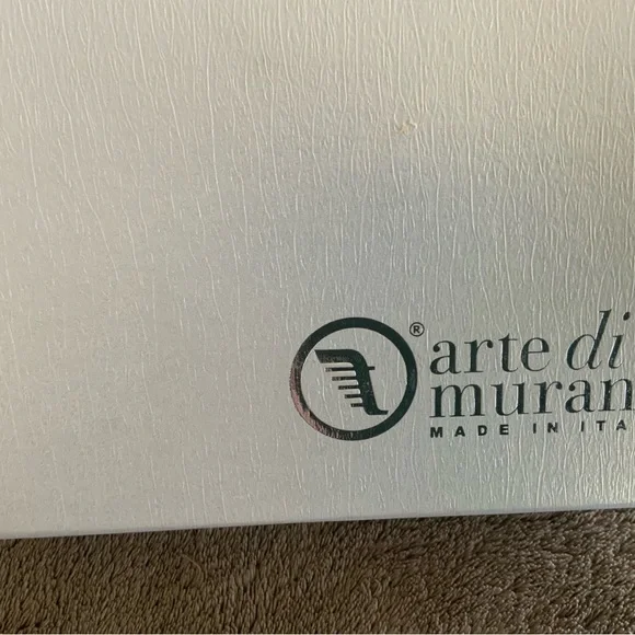 NWOT lovely Murano glass, made in Italy. Clear glass grapes. - Picture 3 of 6